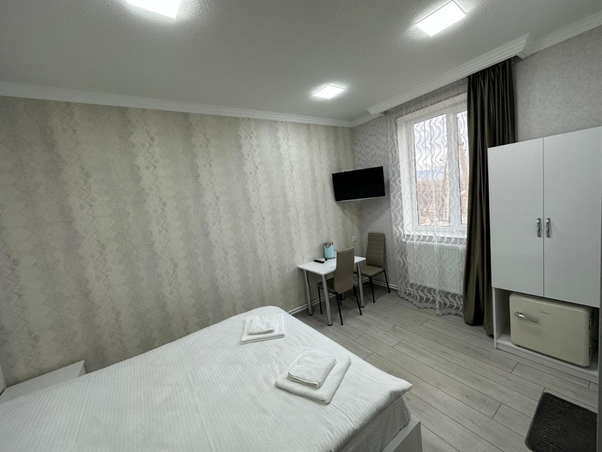 Hotel Elit Ninotsminda Exterior photo